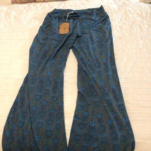 NWT natural life palazzo pants